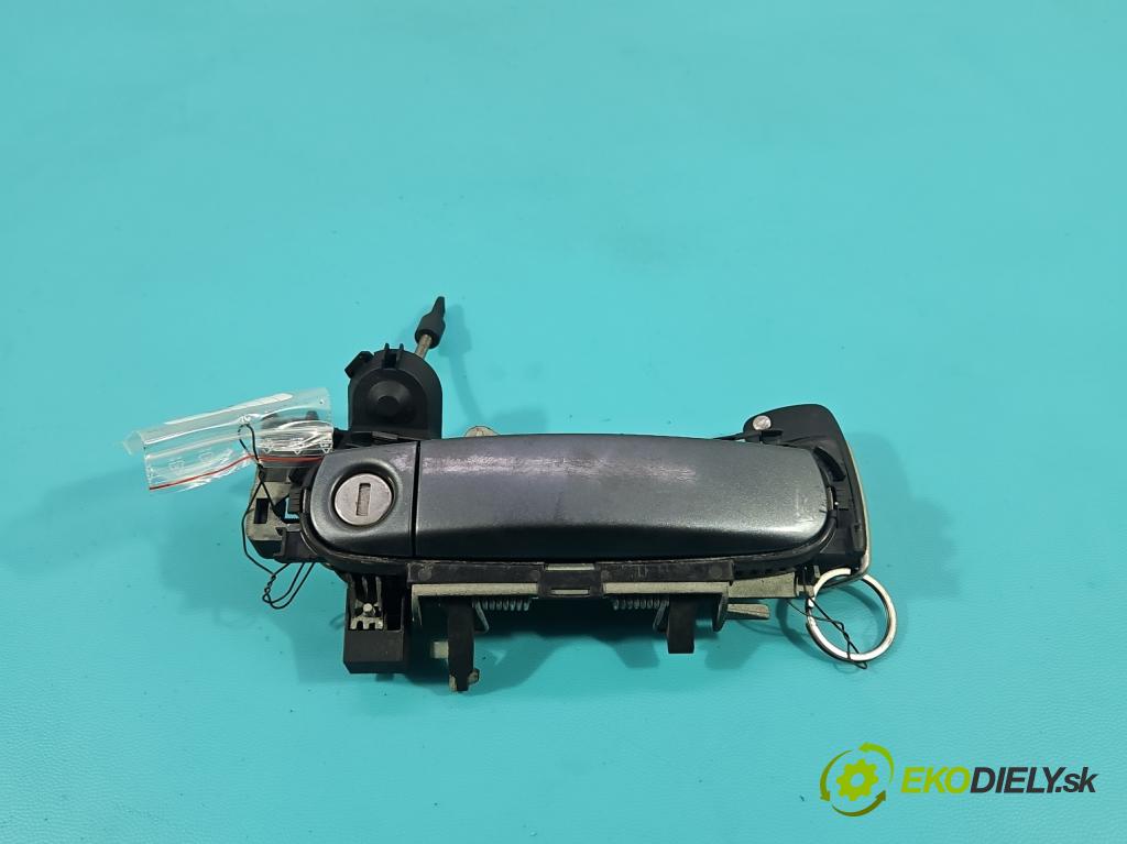 Audi A4 B7 2004-2008 1.9 tdi 116 HP manual 85 kW 1896 cm3 5- rukoväť predné ľavé mimo:  (Kľučka dverí vonkajšia predná ľavá)