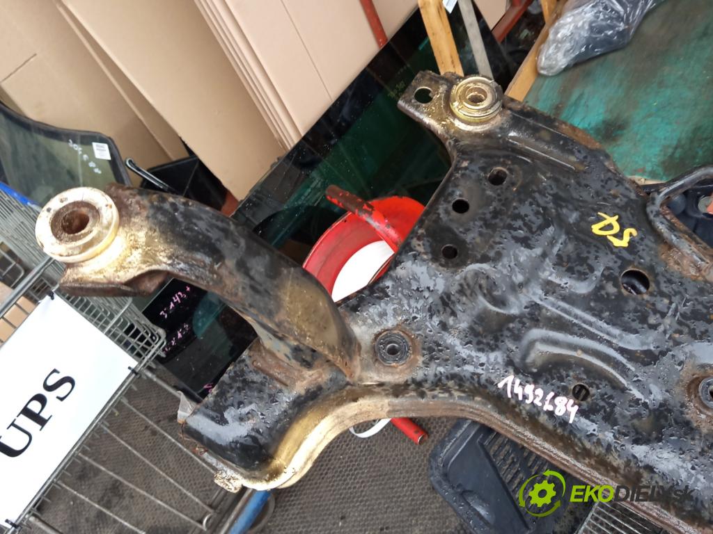 Mazda 3 II BL 2008-2013 1.6 CiTD 116 hp manual 85 kW 1560 cm3 5- výztuha motoru