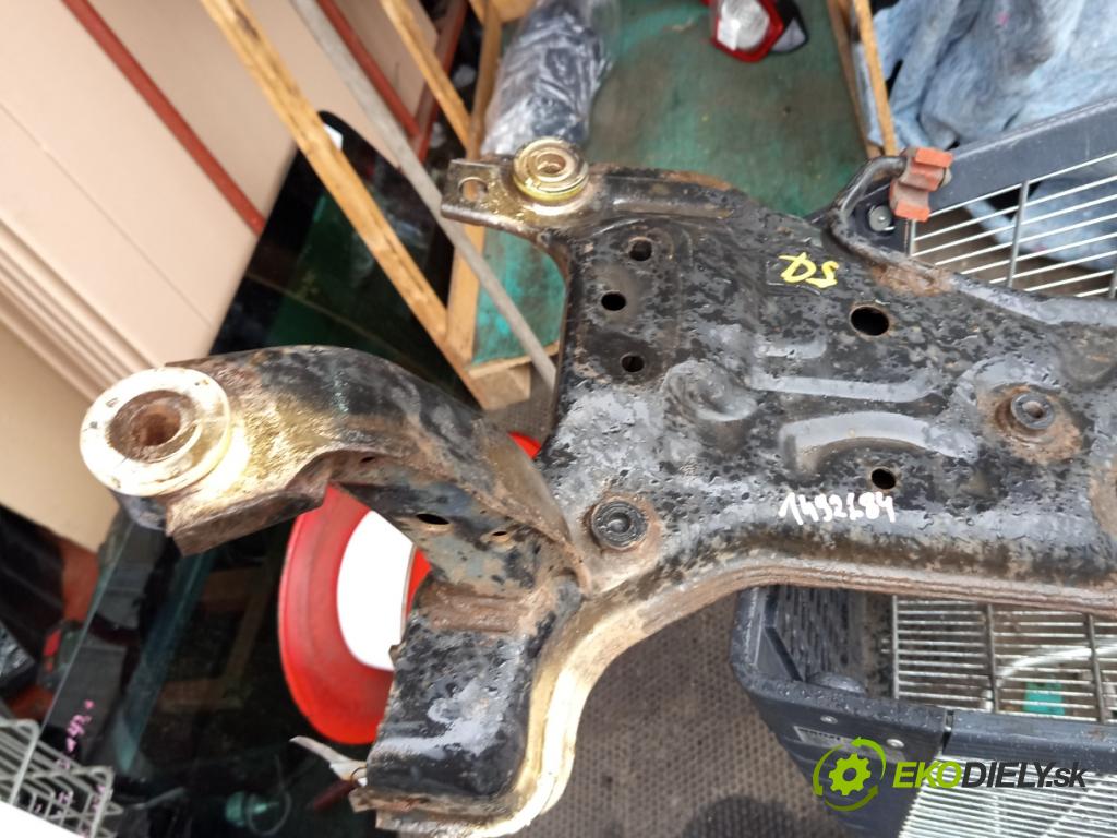 Mazda 3 II BL 2008-2013 1.6 CiTD 116 hp manual 85 kW 1560 cm3 5- výztuha motoru