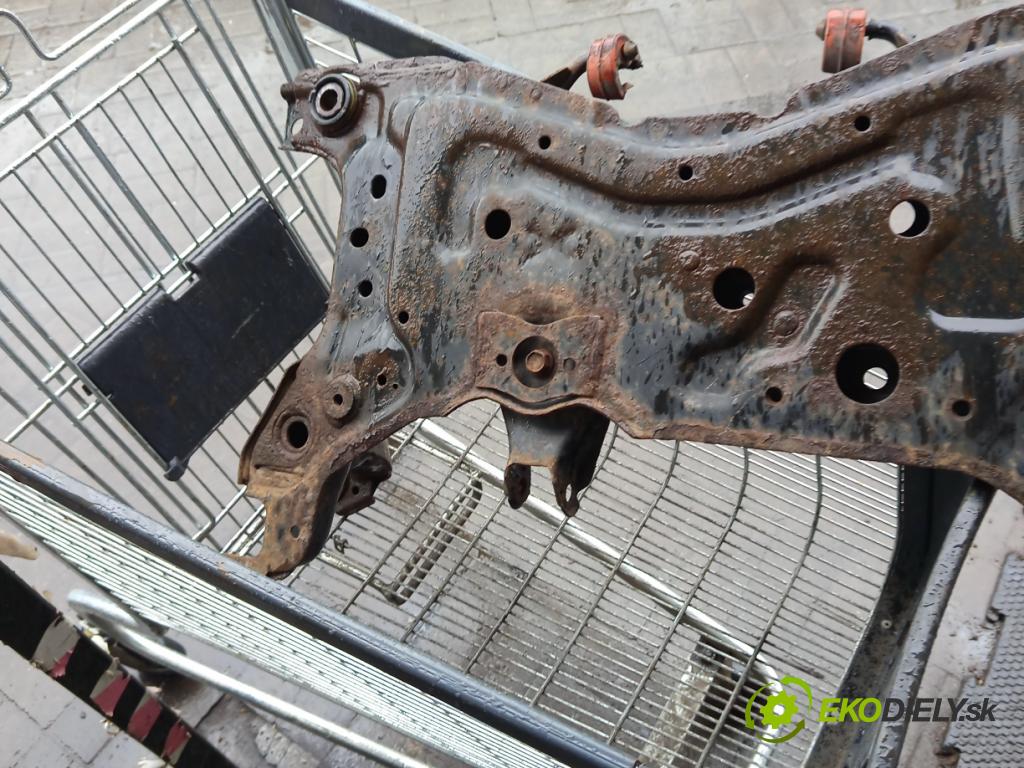 Mazda 3 II BL 2008-2013 1.6 CiTD 116 hp manual 85 kW 1560 cm3 5- výztuha motoru