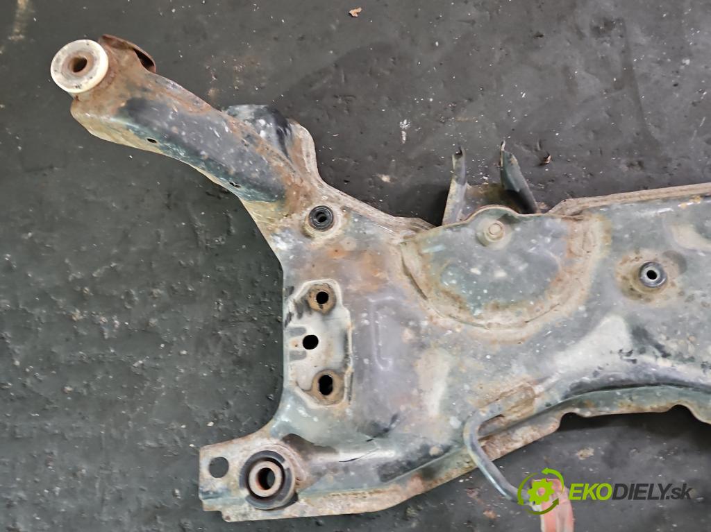 Mazda 3 II BL 2008-2013 1.6 CiTD 116 hp manual 85 kW 1560 cm3 5- výztuha motoru