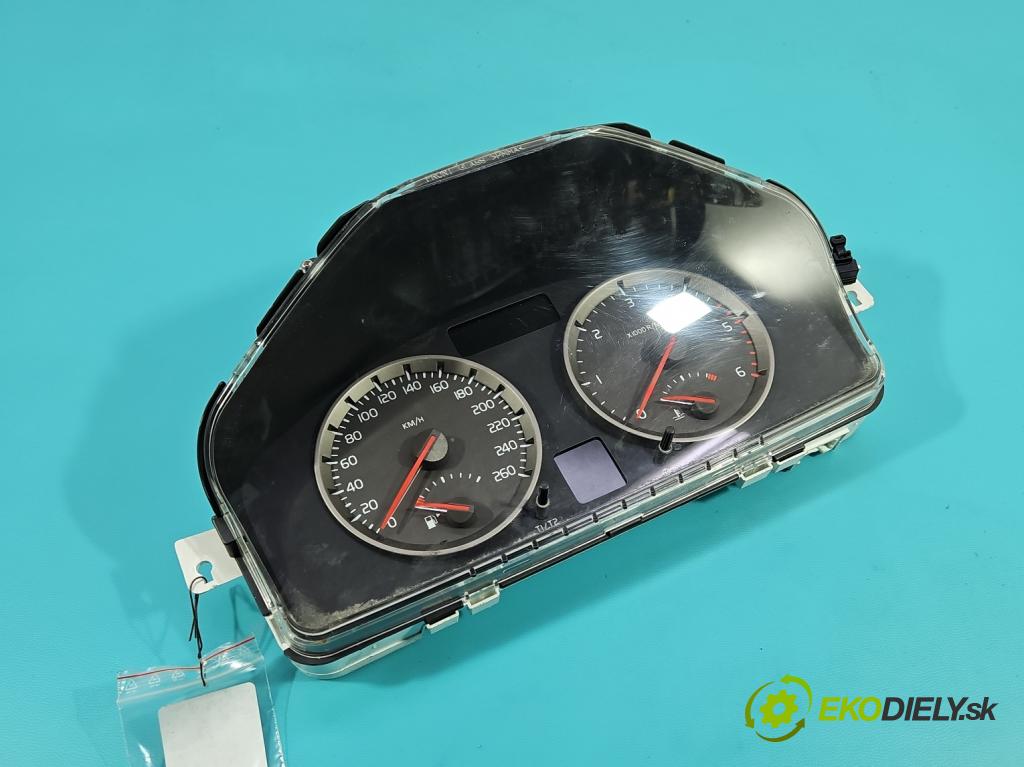 Volvo V50 2.0d 136 HP manual 100 kW 1997 cm3 5- prístrojovka/ budíky 30710071 (Prístrojová doska)