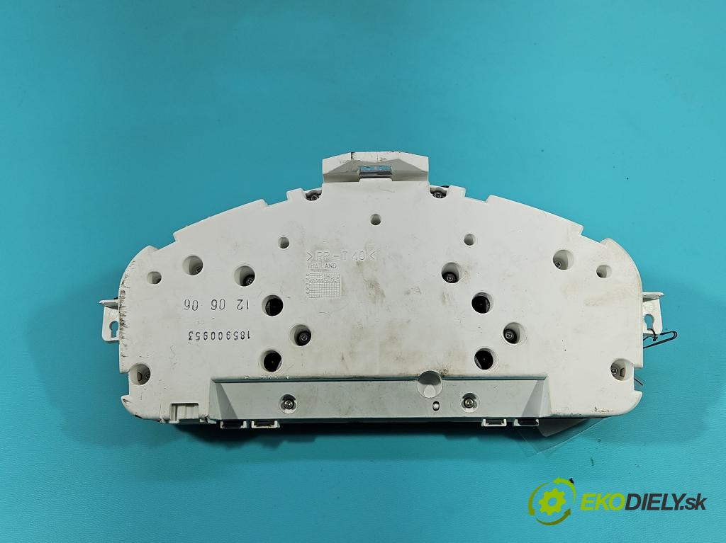 Volvo V50 2.0d 136 HP manual 100 kW 1997 cm3 5- prístrojovka/ budíky 30710071 (Prístrojová doska)