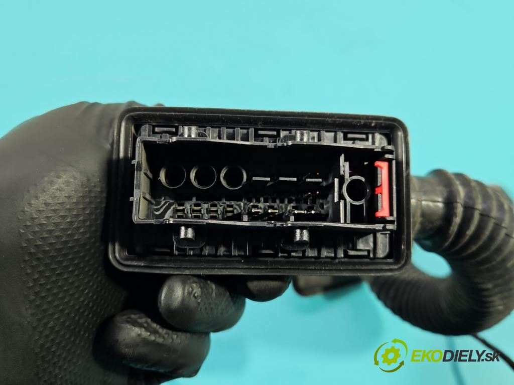 Mercedes E W213 2016-2023 2.0 CDI 194KM: automatic 143 kW 1950 cm3 5- Zväzok: dvere predné pravých A2135402529