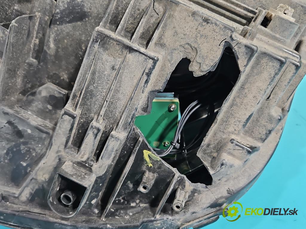 Mercedes E W213 2016-2023 2.0 CDI 194KM: automatic 143 kW 1950 cm3 5- Reflektor: pravý A2138202261 (Svetlo predné pravé)