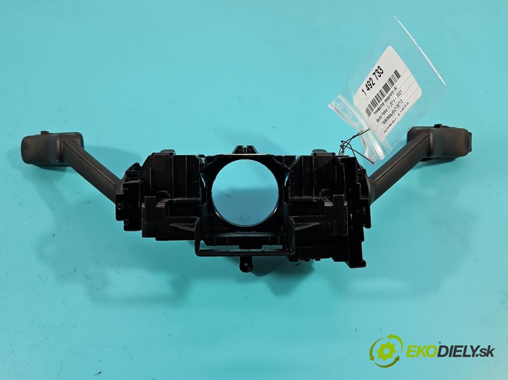 Skoda Fabia III 2014- 2021 1.2 TSI 90 HP manual 66 kW 1197 cm3 5- prepínač komplex: 6C0953513F (Prepínacie páčky pod volantom)