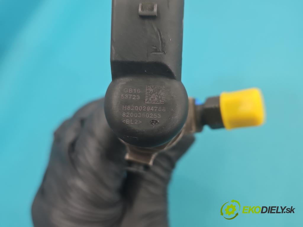 Renault Megane II 2003-2008 1.5 dci 106 HP manual 78 kW 1461 cm3 5- vstrek H8200294788 (Vstrekovač paliva)