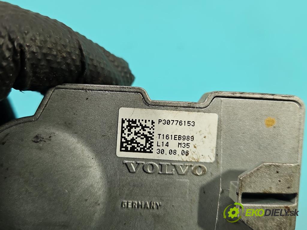 Volvo V50 2.0d 136hp manual 100 kW 1997 cm3 5- Blokada: řízení: P30776153 (Řízení ostatní)