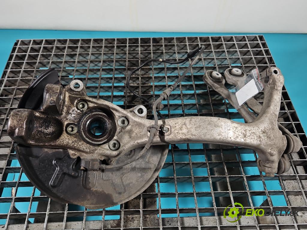 Audi A4 B7 2004-2008 1.9 tdi 116 hp manual 85 kW 1896 cm3 5- náboj levé  (Náboj kola)