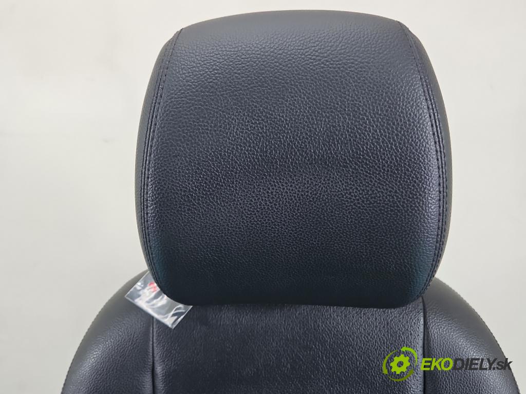 Mercedes E W213 2016-2023 2.0 CDI 194KM: automatic 143 kW 1950 cm3 5- Sedačka pravý  (Sedadlo)