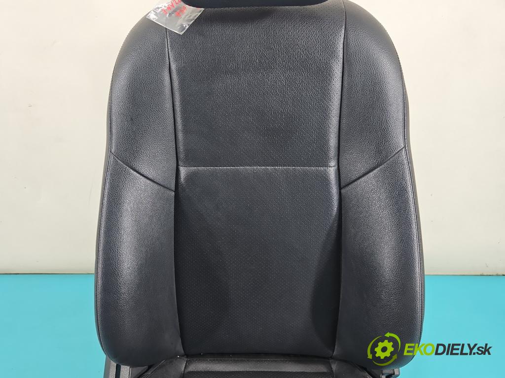 Mercedes E W213 2016-2023 2.0 CDI 194KM: automatic 143 kW 1950 cm3 5- Sedačka pravý  (Sedadlo)