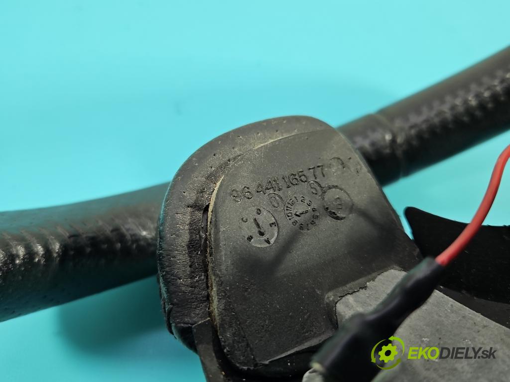 Peugeot 206 1.4 16V 88 HP manual 65 kW 1360 cm3 5- volant 96441166ZR (Volant)