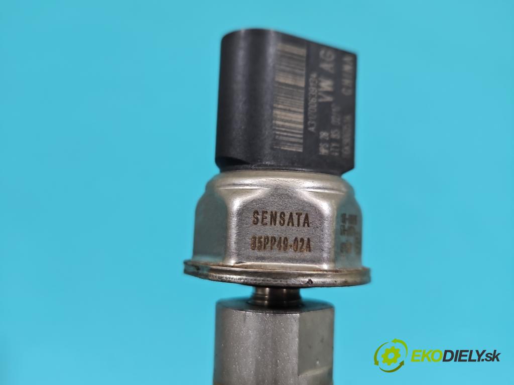 Skoda Fabia III 2014- 2021 1.2 TSI 90 HP manual 66 kW 1197 cm3 5- vstrek 04E133320D (Vstrekovač paliva)