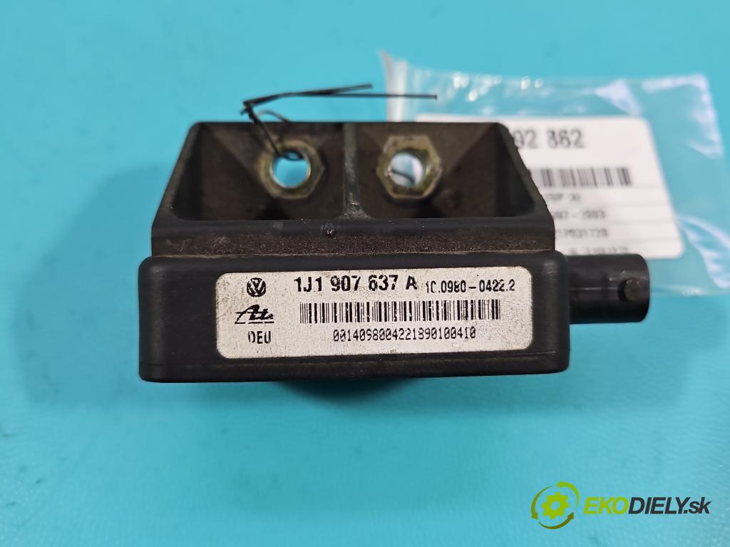 Vw Golf IV 1997-2003 1.9 tdi 116 hp manual 85 kW 1896 cm3 3- snímač ESP 1J1907637A