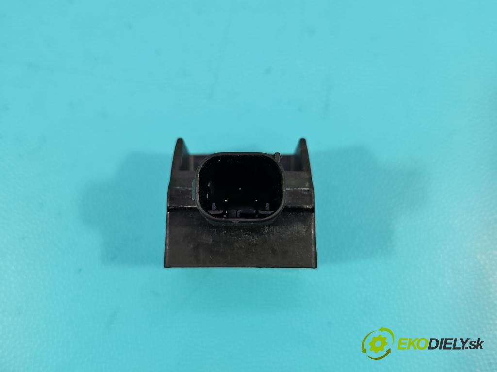 Vw Golf IV 1997-2003 1.9 tdi 116 hp manual 85 kW 1896 cm3 3- snímač ESP 1J0907651A