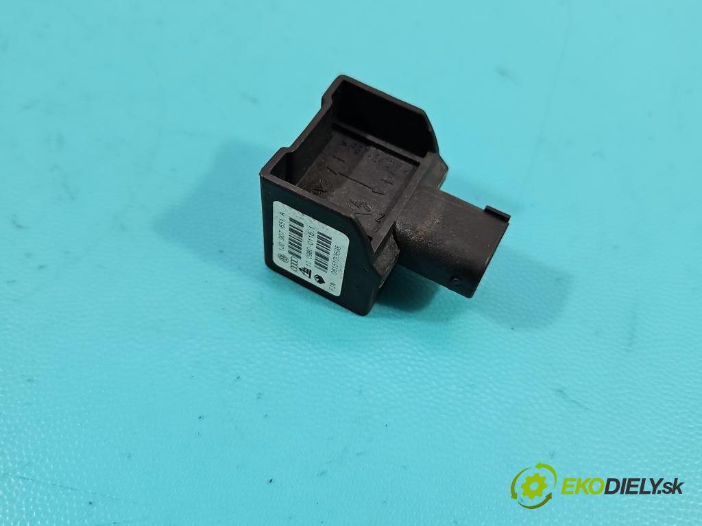 Vw Golf IV 1997-2003 1.9 tdi 116 hp manual 85 kW 1896 cm3 3- snímač ESP 1J0907651A