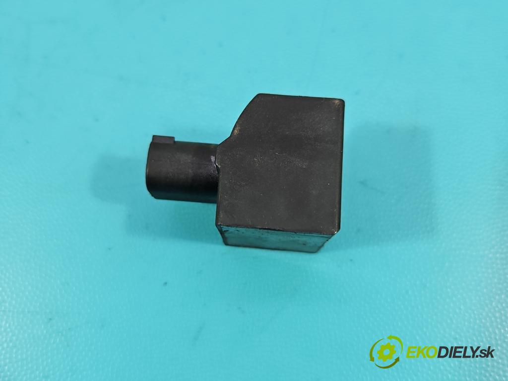 Vw Golf IV 1997-2003 1.9 tdi 116 hp manual 85 kW 1896 cm3 3- snímač ESP 1J0907651A