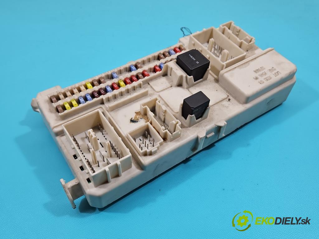 Volvo V50 2.0d 136hp manual 100 kW 1997 cm3 5- řídící jednotka 30765015