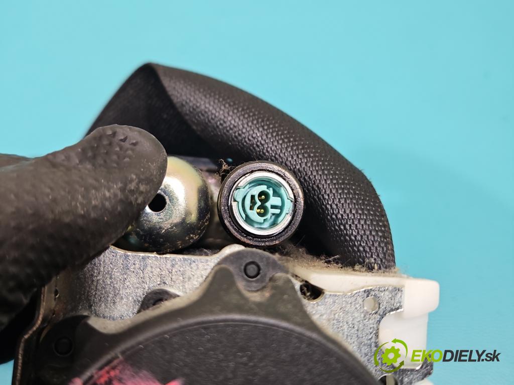 Mercedes E W213 2016-2023 2.0 CDI 194KM automatic 143 kW 1950 cm3 5- stěna bezpečnost zadní levý 628712100F