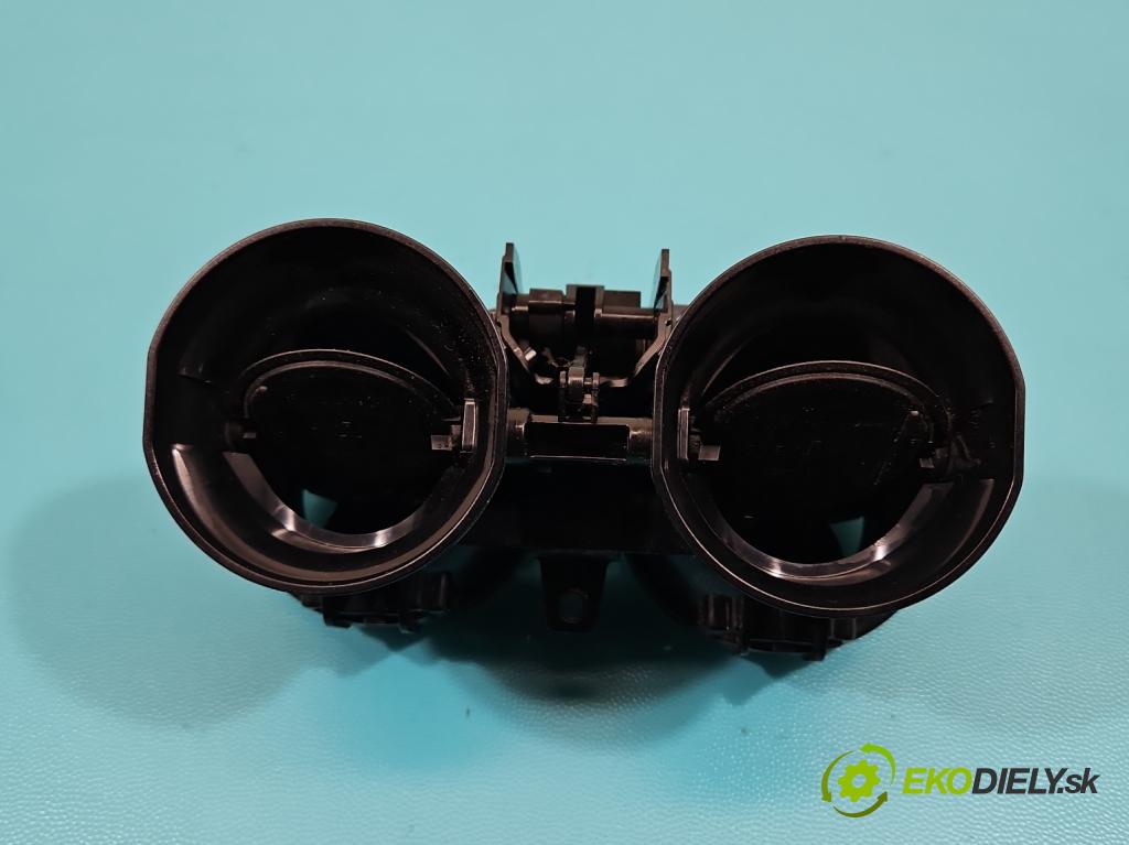 Mercedes E W213 2016-2023 2.0 CDI 194KM: automatic 143 kW 1950 cm3 5- Mřížka: kúrenia stredová A2138307700 (Mriežka kúrenia (fukár))