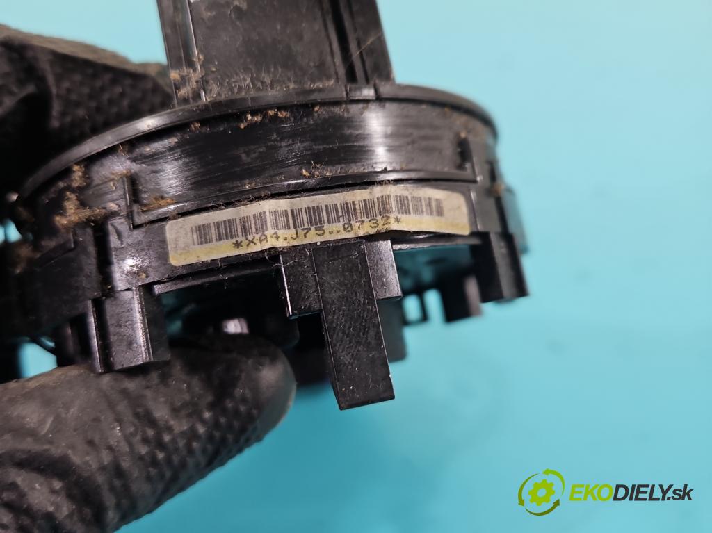 Toyota Aygo 2005-2014 1.0 VVTI 68 HP manual 50 kW 998 cm3 5- airbag vzduchové soubor: