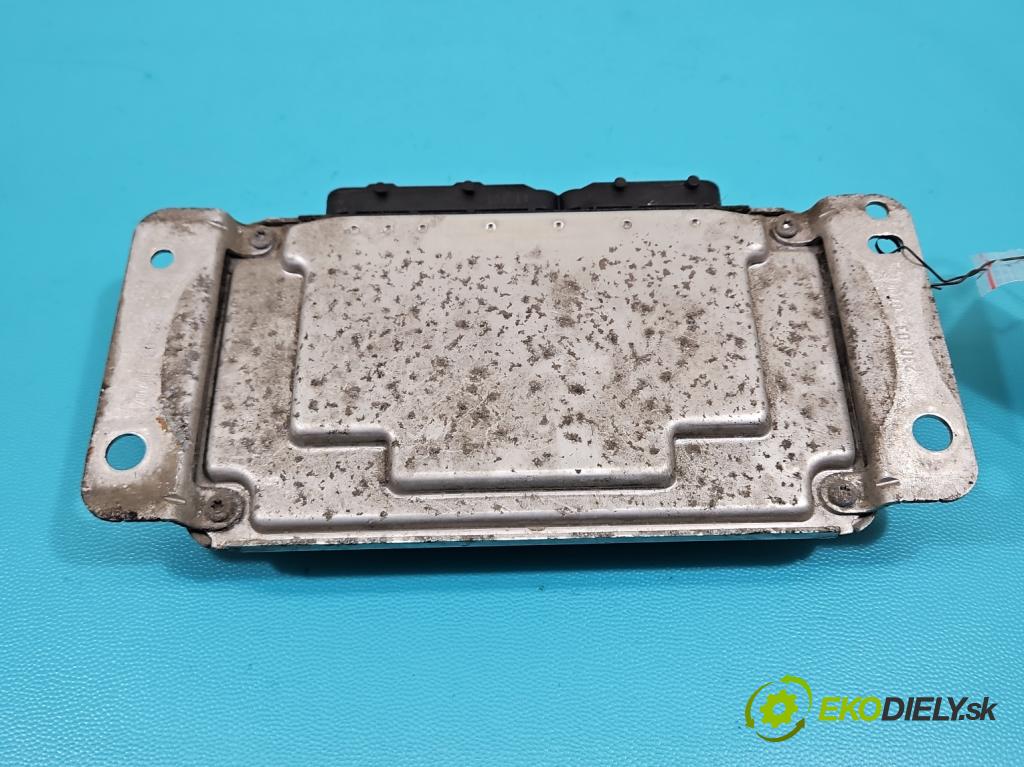 Toyota Aygo 2005-2014 1.0 VVTI 68 HP manual 50 kW 998 cm3 5- riadiaca jednotka motora 0261208702