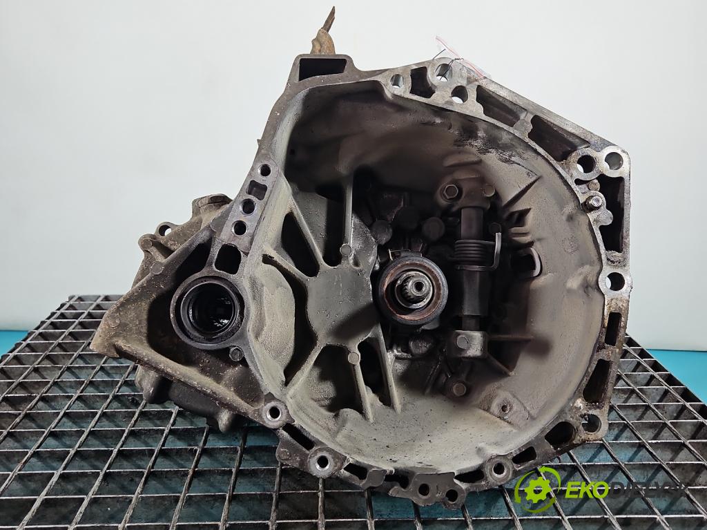 Toyota Aygo 2005-2014 1.0 VVTI 68 hp manual 50 kW 998 cm3 5- převodovka stupňová manual 20TT01