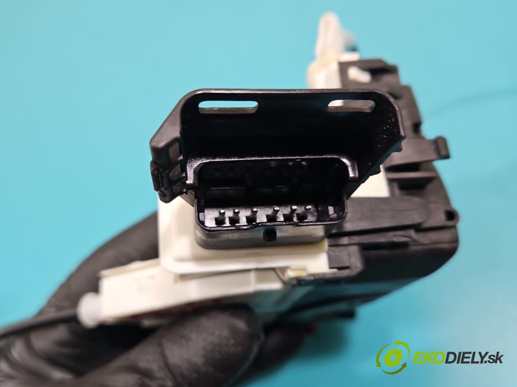 Citroen Berlingo II 2008-2018 1.6 hdi 92 HP manual 68 kW 1560 cm3 5- zámok zadné ľavý 828421