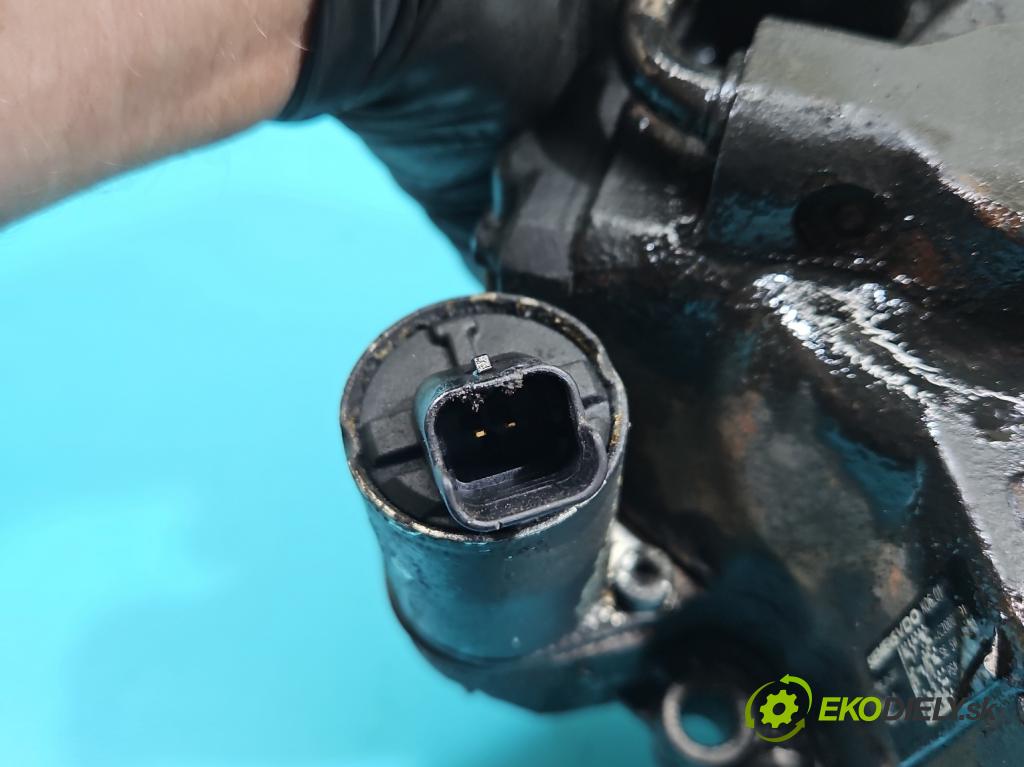 Volvo V50 2.0d 136 HP manual 100 kW 1997 cm3 5- čerpadlo vstrekovacia 9654615580 (Vstrekovacie čerpadlo)