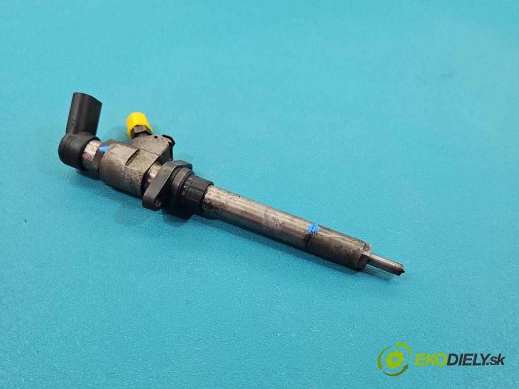 Volvo V50 2.0d 136 HP manual 100 kW 1997 cm3 5- vstrek 9657144580 (Vstrekovač paliva)