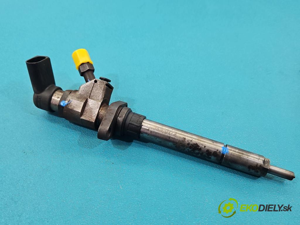 Volvo V50 2.0d 136 HP manual 100 kW 1997 cm3 5- vstrek 9657144580 (Vstrekovač paliva)