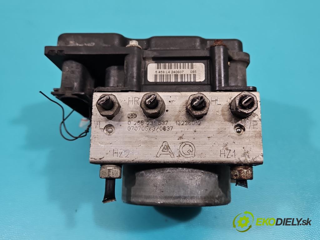 Opel Corsa D 2006-2014 1.2 16V 80 HP manual 59 kW 1229 cm3 3- čerpadlo abs 0265231537 (Pumpa ABS)