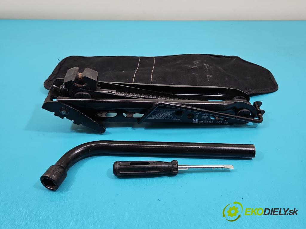 Opel Corsa D 2006-2014 1.2 16V 80 hp manual 59 kW 1229 cm3 3- mechanismus stahování automobilový 09127172