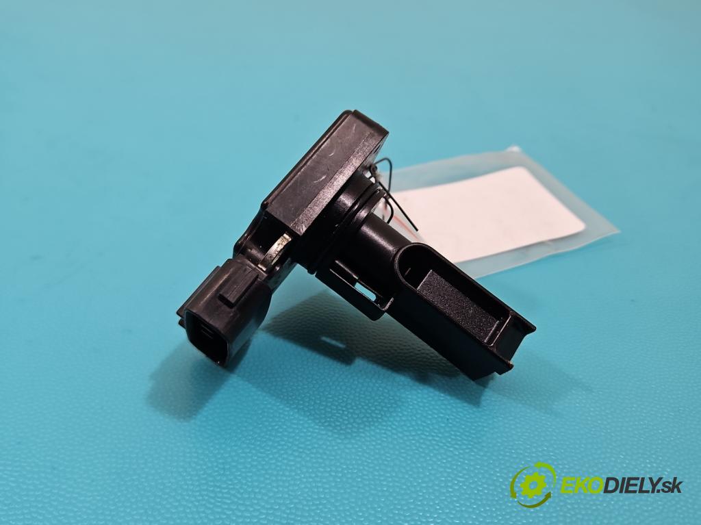 Toyota Corolla E12 2001-2009 2.0 D4D 90 HP manual 66 kW 1995 cm3 5- průtokoměr: 22204-27010 (Váha vzduchu)