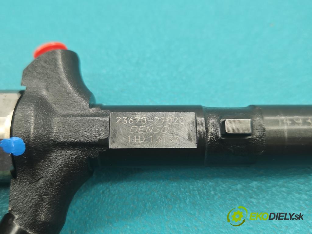 Toyota Corolla E12 2001-2009 2.0 D4D 90 HP manual 66 kW 1995 cm3 5- vstrek 23670-27020 (Vstrekovač paliva)