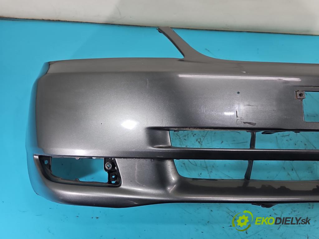 Toyota Corolla E12 2001-2009 2.0 D4D 90 hp manual 66 kW 1995 cm3 5- nárazník přední  (Klika dveří ostatní)