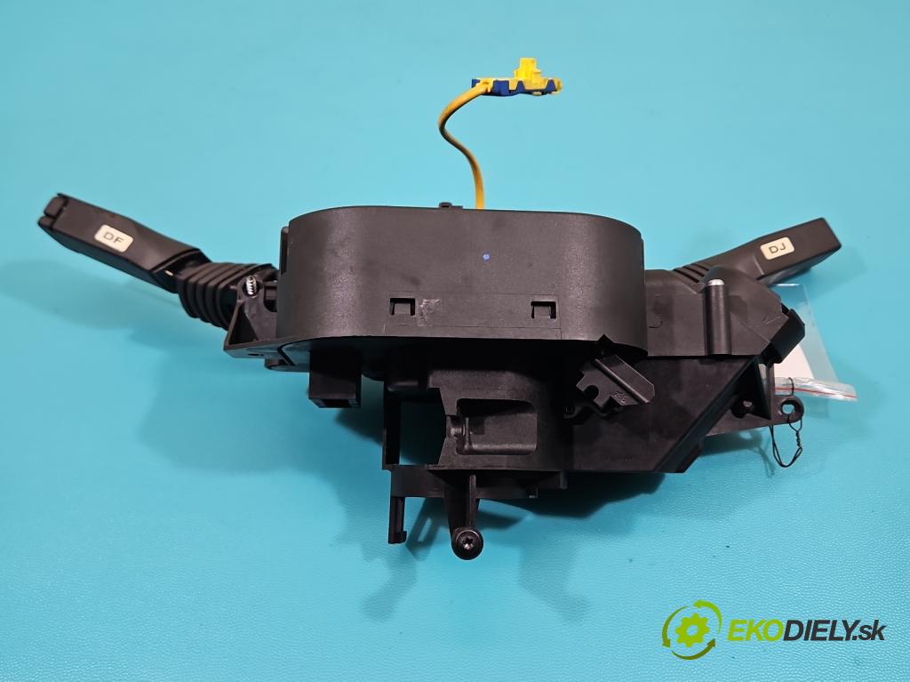 Opel Vectra C 2002-2008 3.2 V6 211KM automatic 155 kW 3175 cm3 5- prepínač komplex: 13112784 (Prepínacie páčky pod volantom)