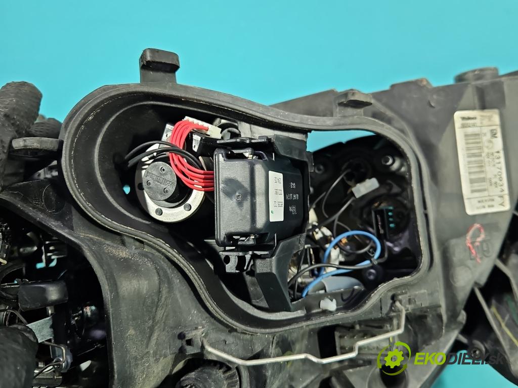 Opel Vectra C 2002-2008 3.2 V6 211KM automatic 155 kW 3175 cm3 5- Reflektor: pravý 13170934 (Svetlo predné pravé)