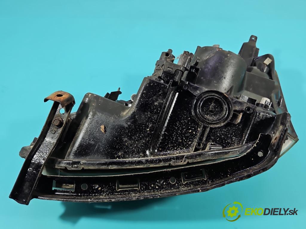 Honda Civic VII 2000-2006 1.4 16V 90 HP manual 66 kW 1396 cm3 5- Reflektor: pravý  (Svetlo predné pravé)