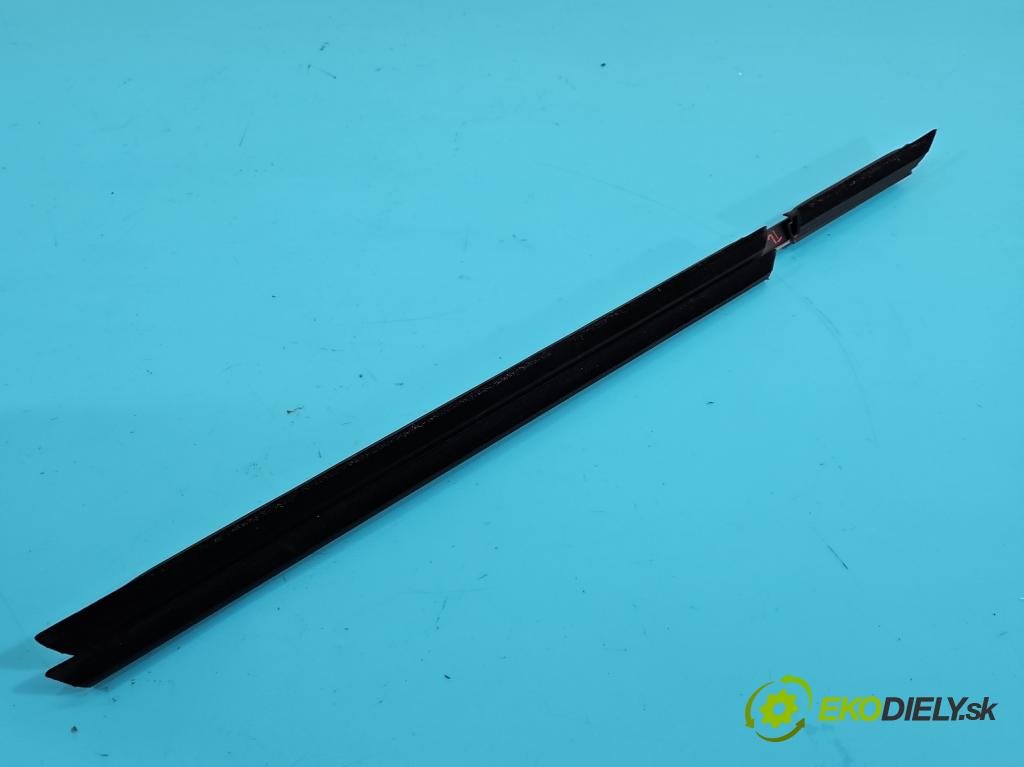 Bmw 3 G20 2018- 2.0 T 184 hp automatic 135 kW 1998 cm3 4- Těsnění: dveře zadní levé 7407421-11 (Karoserie ostatní)