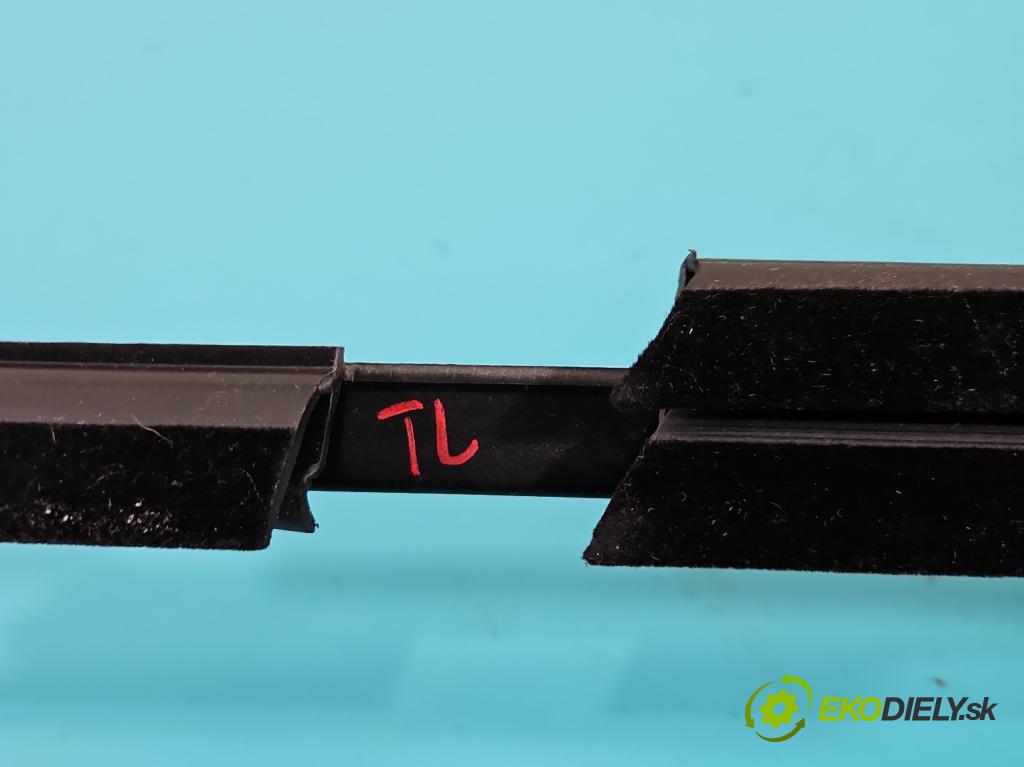 Bmw 3 G20 2018- 2.0 T 184 hp automatic 135 kW 1998 cm3 4- Těsnění: dveře zadní levé 7407421-11 (Karoserie ostatní)