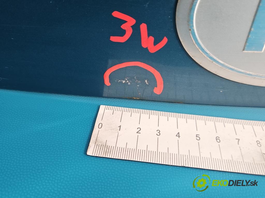 Nissan Almera tino 1.8 16V 116 hp manual 85 kW 1769 cm3 5- zadní kufrové dveře  (Zadní kapota (kufr))