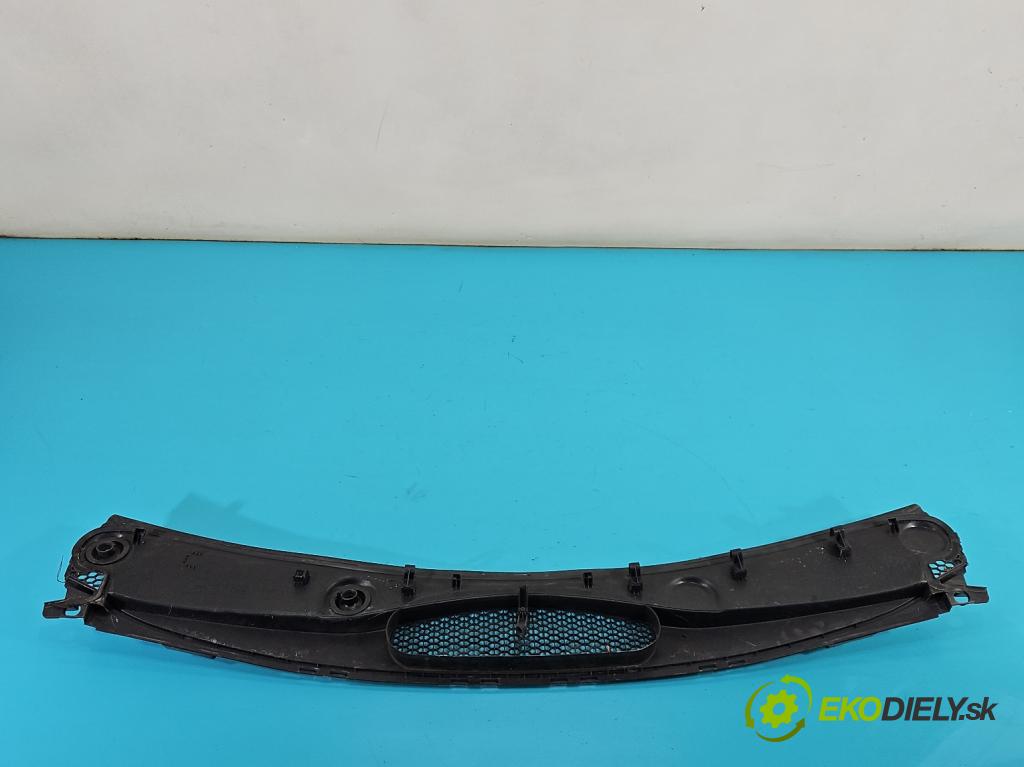 Citroen Berlingo II 2008-2018 1.6 hdi 92 HP manual 68 kW 1560 cm3 5- torpédo  (Torpédo (plast pod čelným sklom))