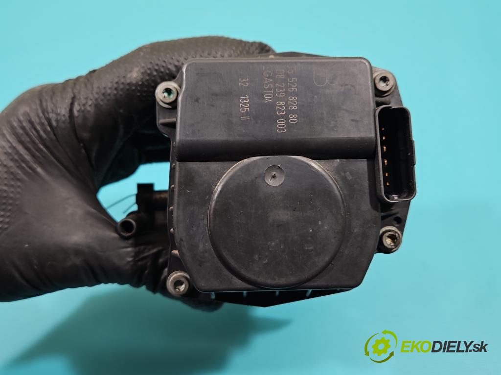 Peugeot 407 1,8.0 16V 116 HP manual 85 kW 1749 cm3 4- klapka 9652682880 (Škrtiaca klapka)