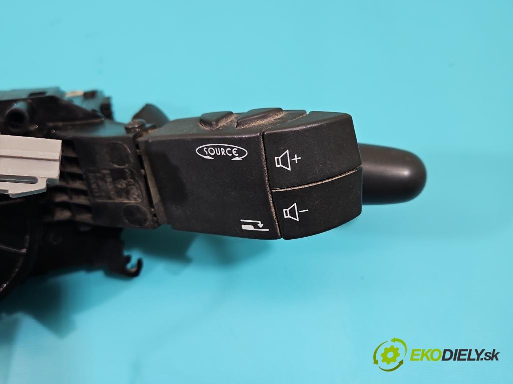 Renault Trafic II 2001-2014 1.9 dci 101 HP manual 74 kW 1870 cm3 5- prepínač komplex: 8200117062 (Prepínacie páčky pod volantom)