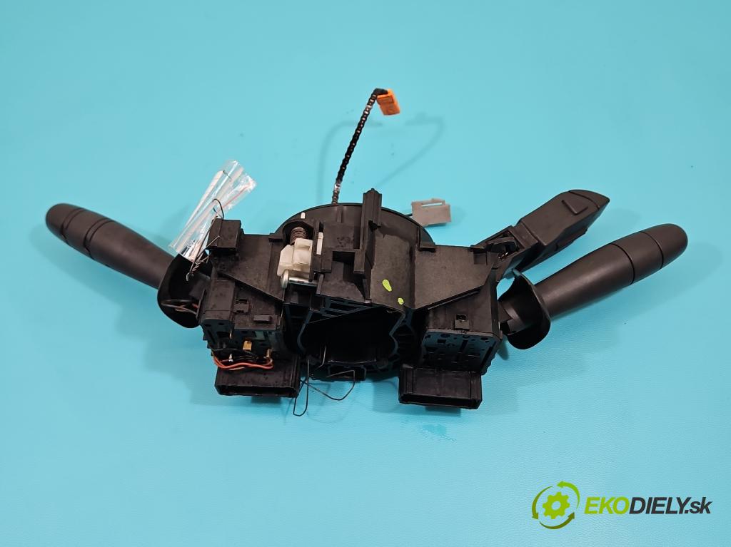 Renault Trafic II 2001-2014 1.9 dci 101 HP manual 74 kW 1870 cm3 5- prepínač komplex: 8200117062 (Prepínacie páčky pod volantom)