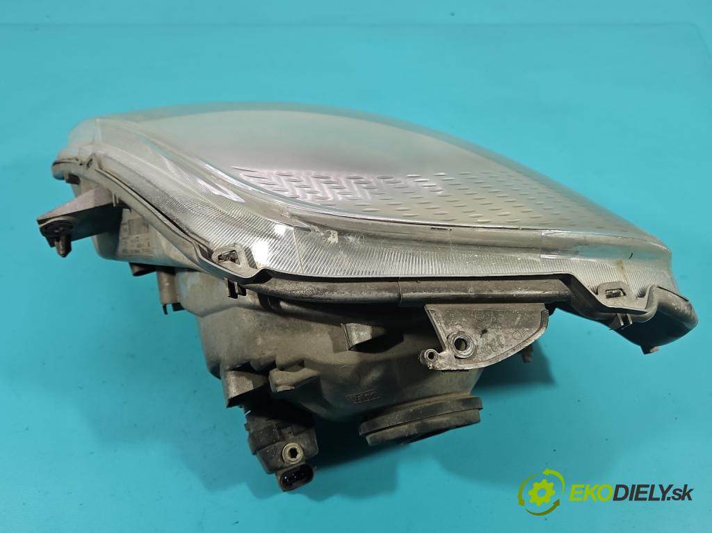 Renault Trafic II 2001-2014 1.9 dci 101 hp manual 74 kW 1870 cm3 5- světlo pravý 7700311372 (Pravé přední světlo)