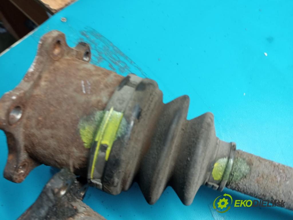 Infiniti FX I 2003-2008 3.5 V6 280KM: automatic 206 kW 3498 cm3 5- poloos zadné ľavé