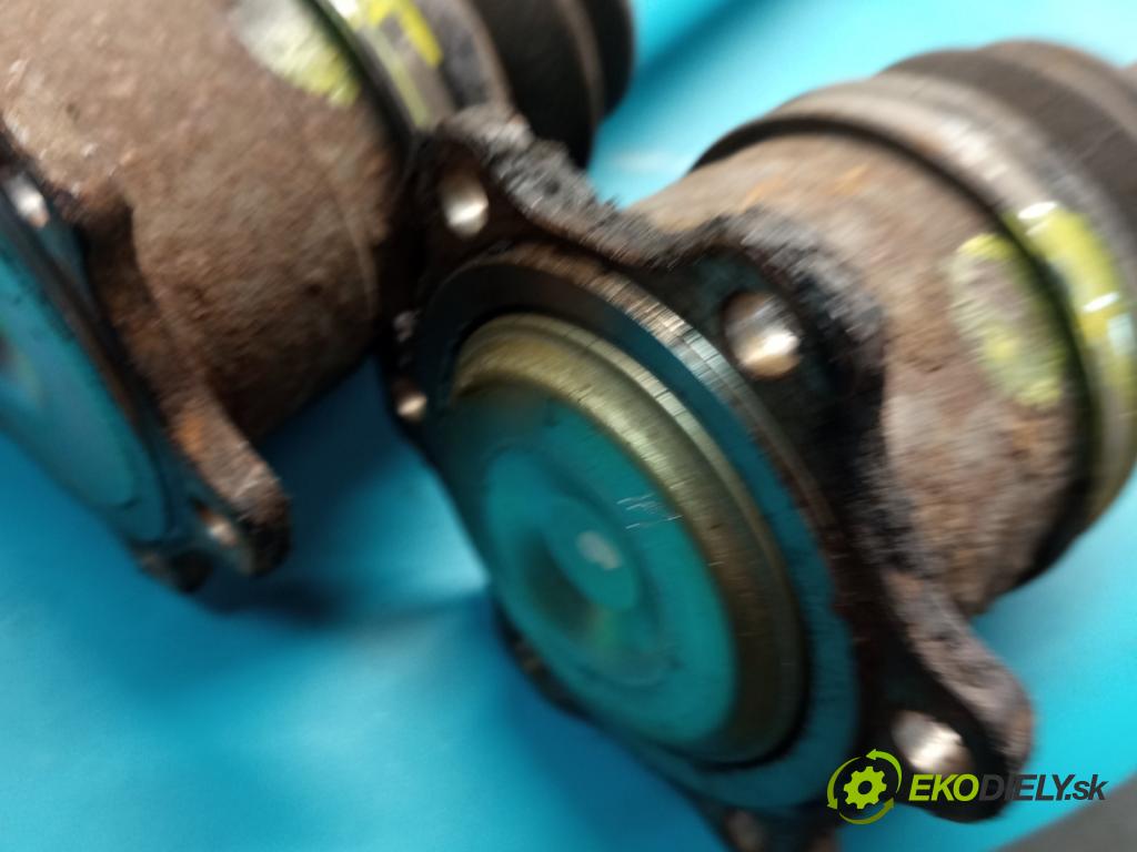 Infiniti FX I 2003-2008 3.5 V6 280KM: automatic 206 kW 3498 cm3 5- poloos zadné pravé