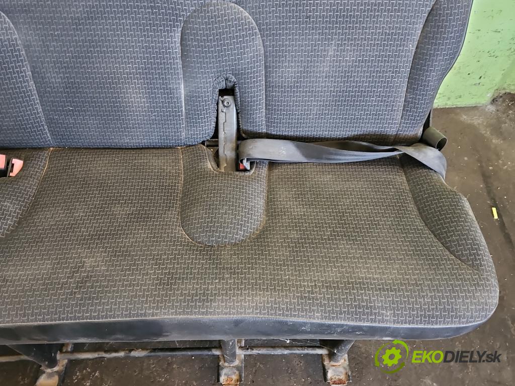 Renault Trafic II 2001-2014 1.9 dci 101 HP manual 74 kW 1870 cm3 5- Sedačka zadné ľavý III